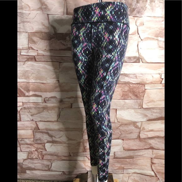 Victoria’s Secret VSX Sport legging size M - Picture 4 of 6